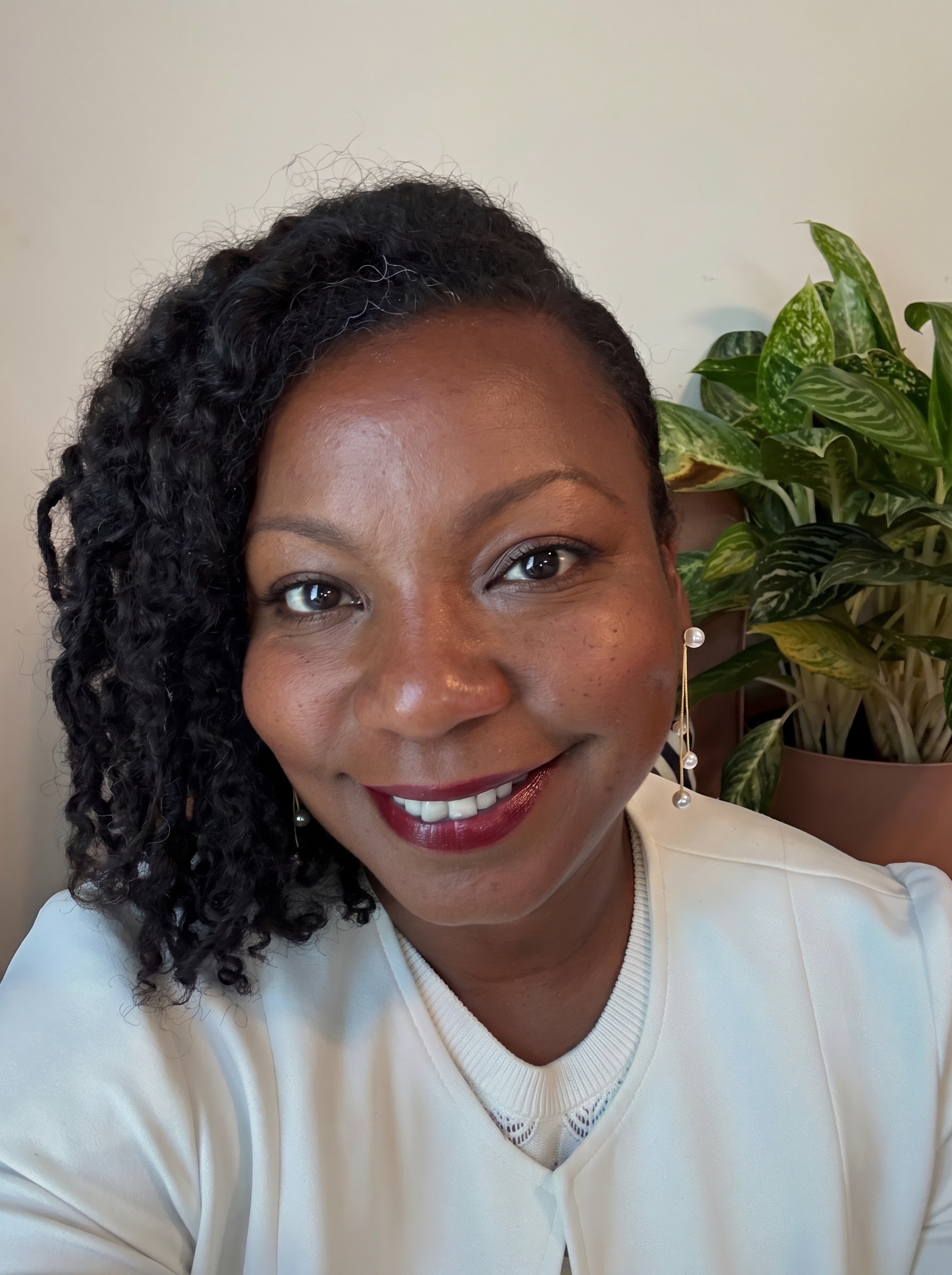 Portrait of Joy, founder of AI Confidence